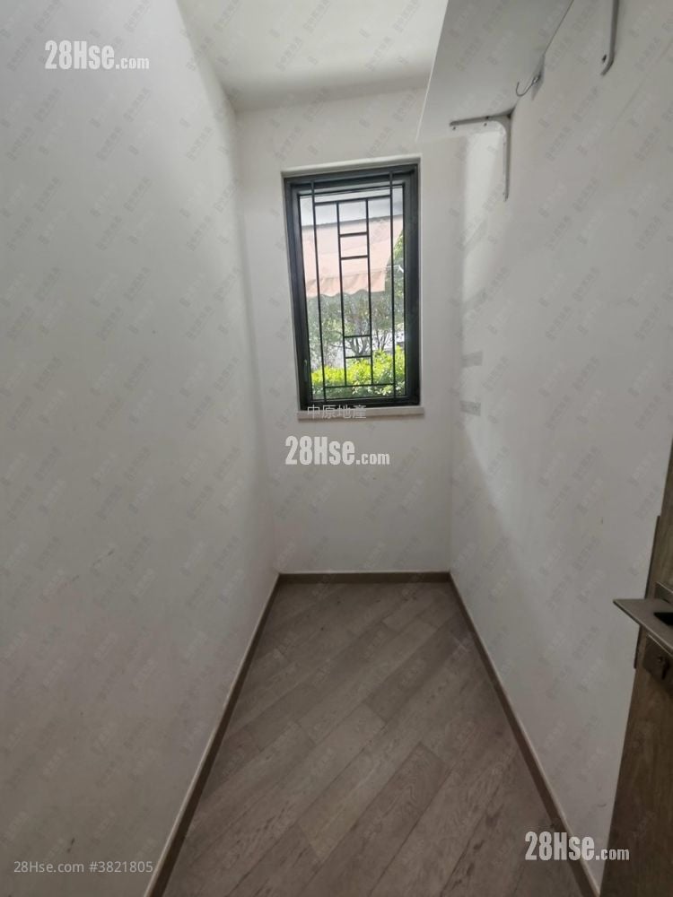 Wetland Seasons Park Sell 1 Bedroom 367 ft²