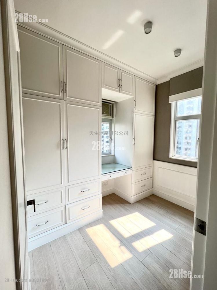 Wun Sha Tower Sell 2 Bedrooms , 1 Bathroom 527 ft²