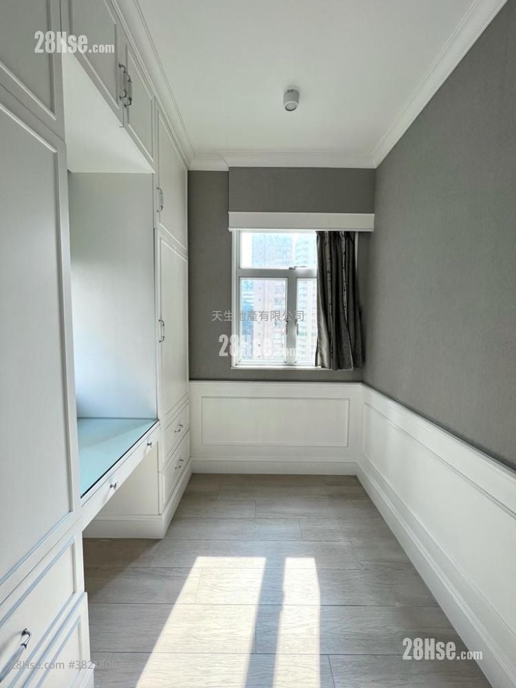 Wun Sha Tower Sell 2 Bedrooms , 1 Bathroom 527 ft²