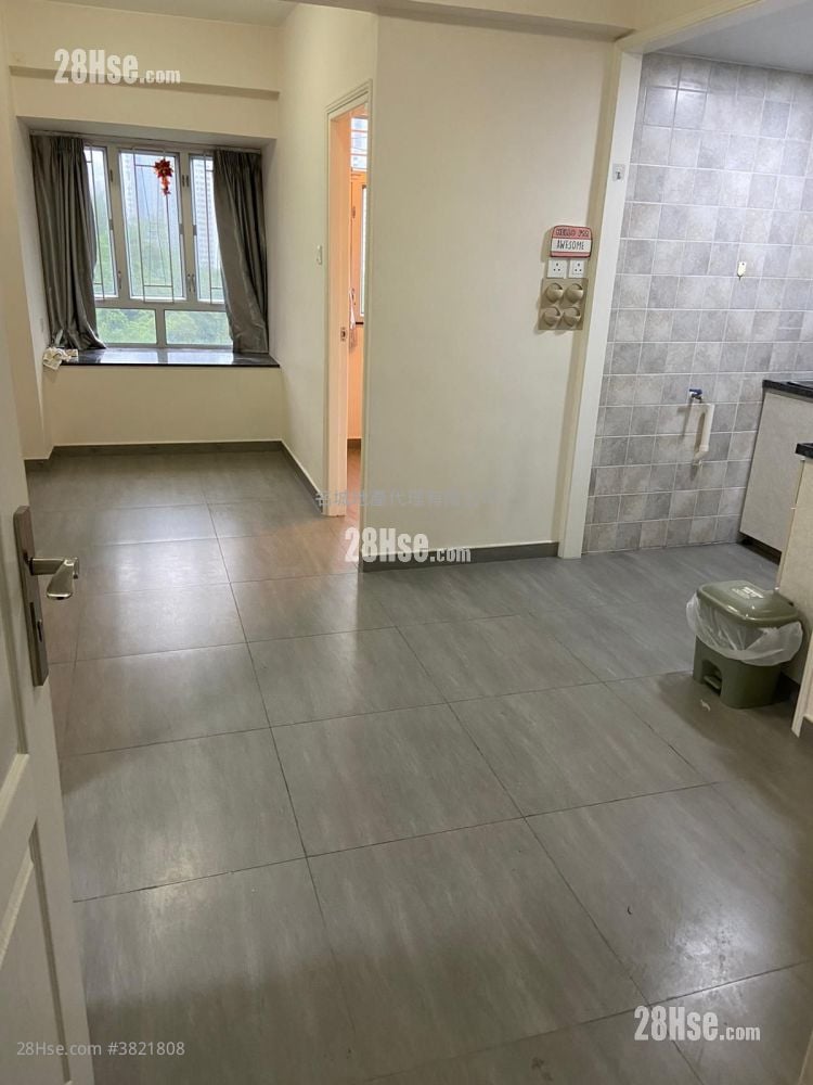 金獅花園 售盤 1 房 , 1 浴室 266 平方呎