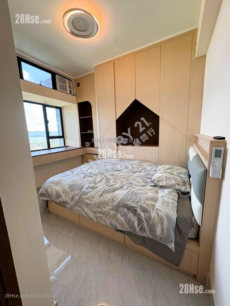 Villa Athena Sell 3 Bedrooms , 2 Bathrooms 727 ft²