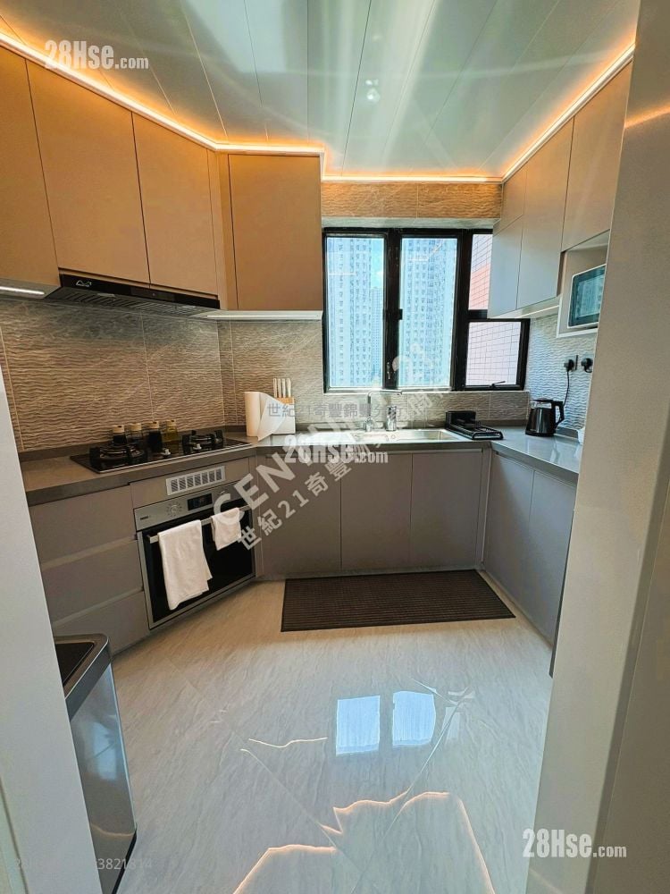 Villa Athena Sell 3 Bedrooms , 2 Bathrooms 727 ft²