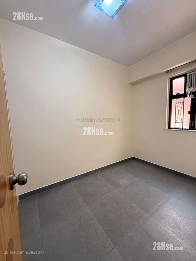 新景樓 售盤 2 房 , 1 浴室 559 平方呎