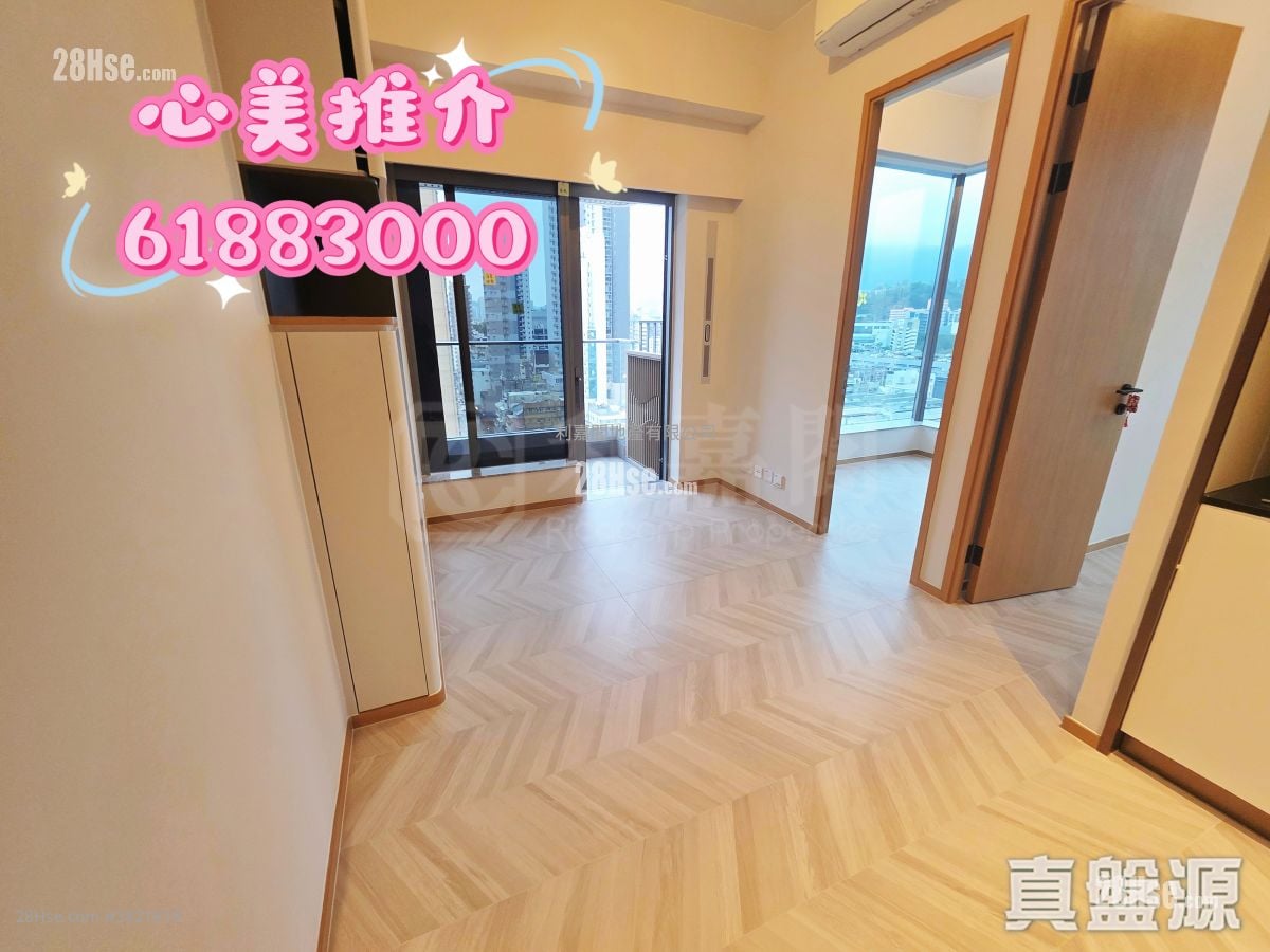 Eight Southpark Rental 2 Bedrooms , 1 Bathroom 349 ft²