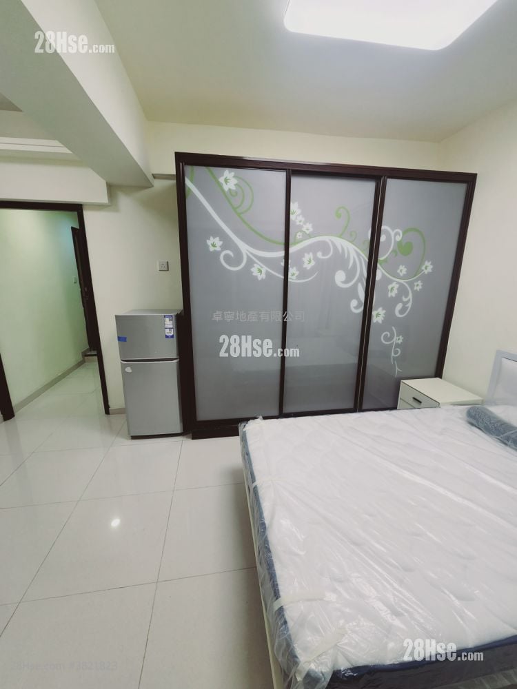 單幢樓房 租盤 240 平方呎