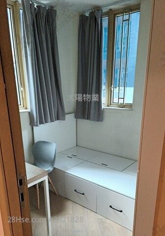 海滨南岸 租盘 3 房 590 平方尺