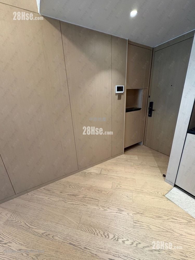 The Arles Sell 1 Bedroom 346 ft²