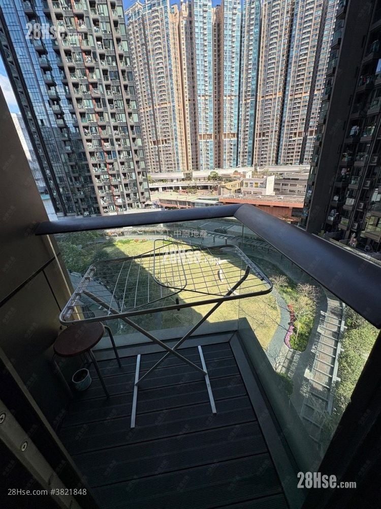 The Arles Sell 1 Bedroom 346 ft²