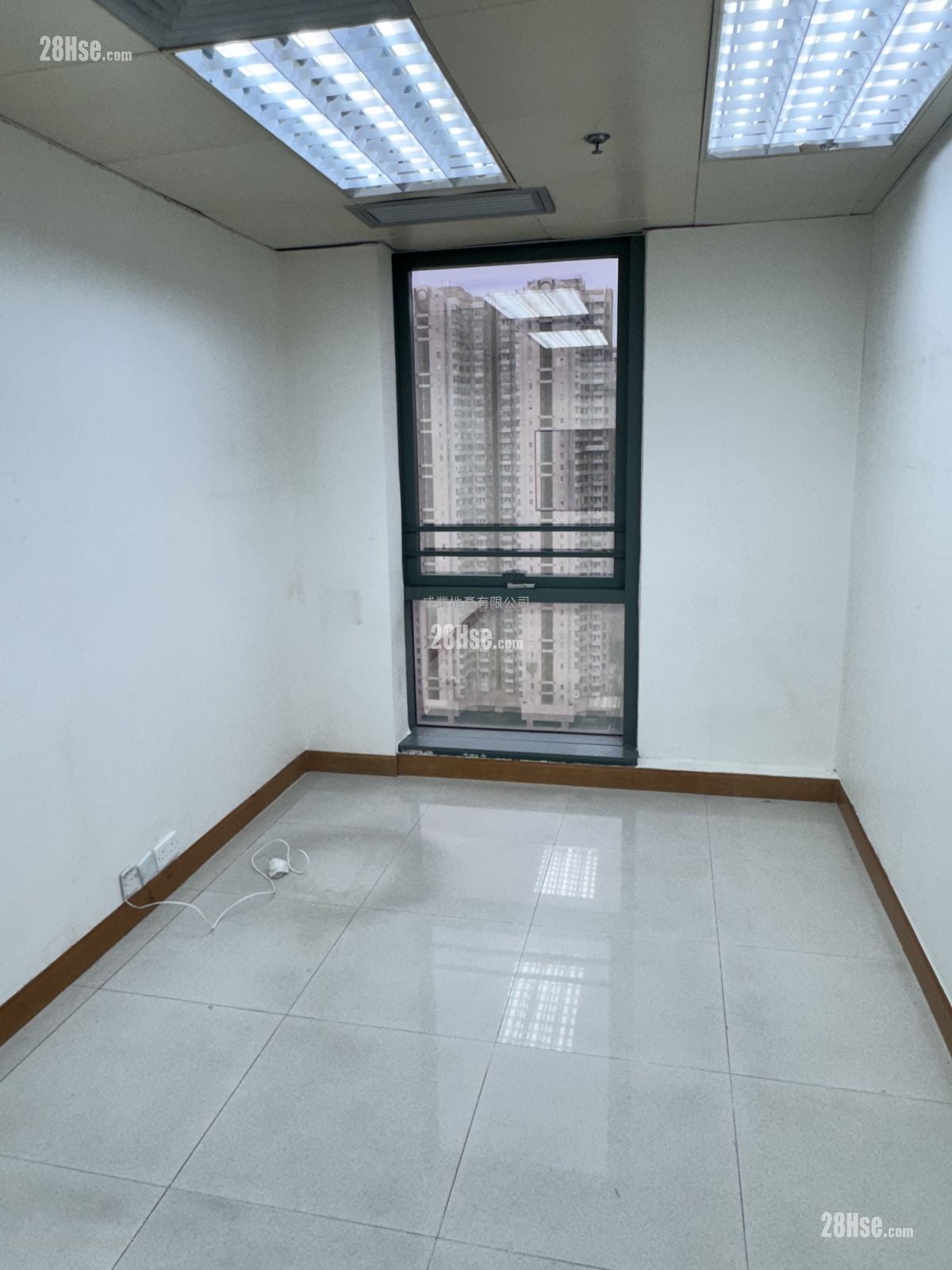 新科技廣場 租盤 646 平方呎