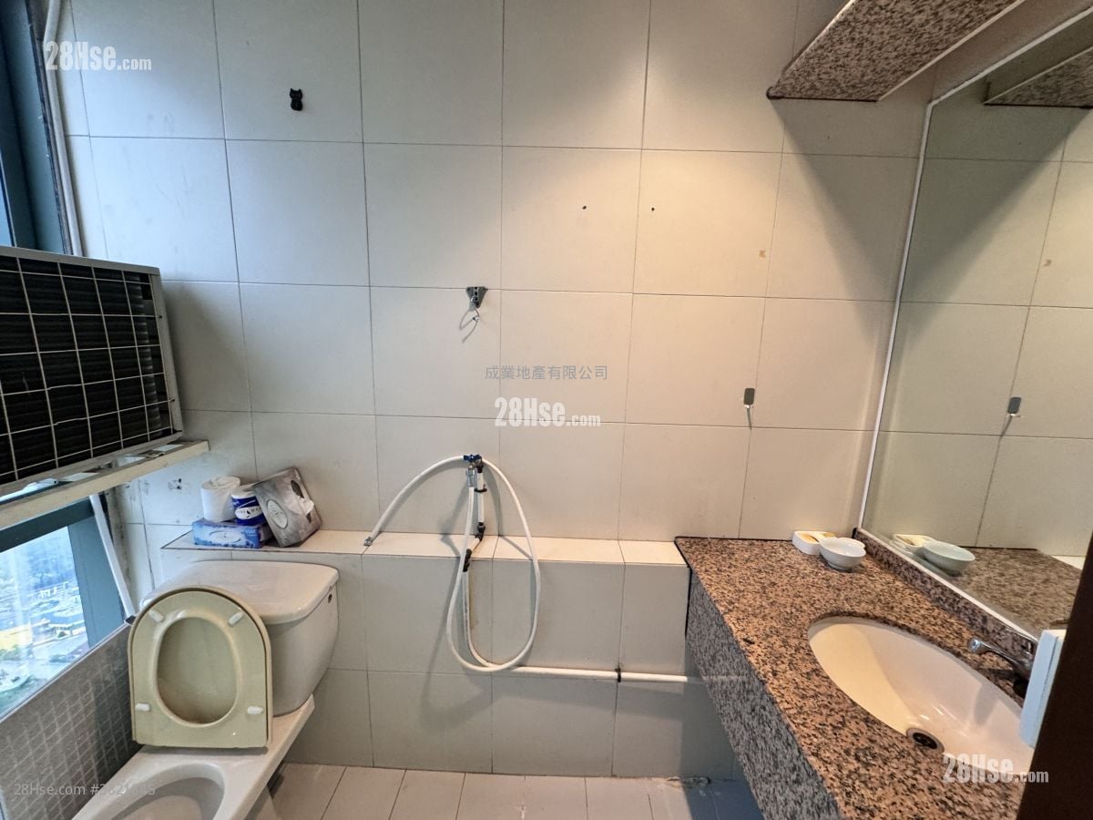 新科技廣場 租盤 646 平方呎