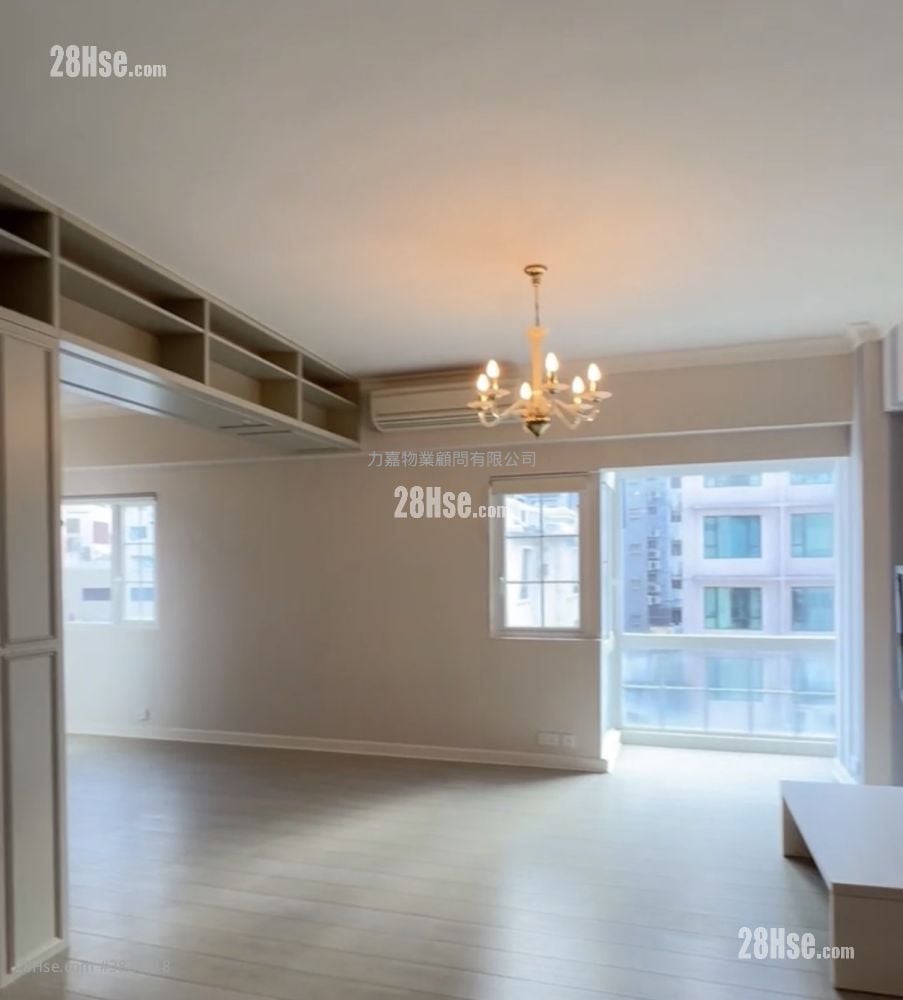 梅林大廈 售盤 1 房 725 平方呎