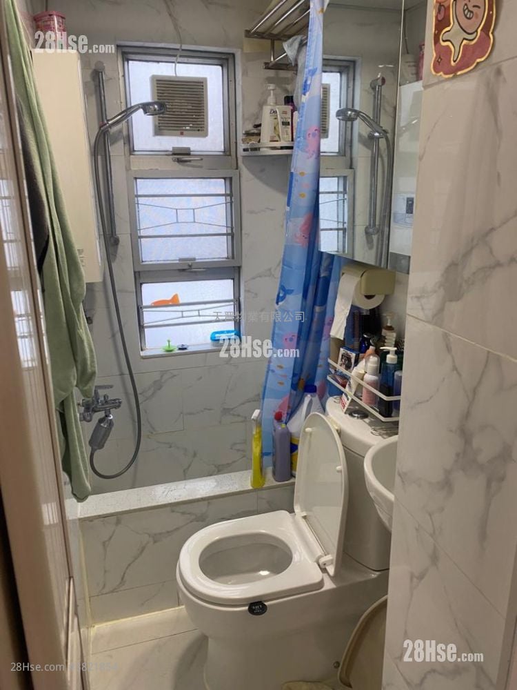 Rammon Mansion Sell 2 Bedrooms , 1 Bathroom 249 ft²