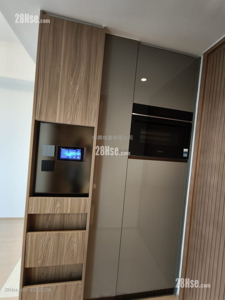 高临 租盘 1 房 , 1 浴室 272 平方尺