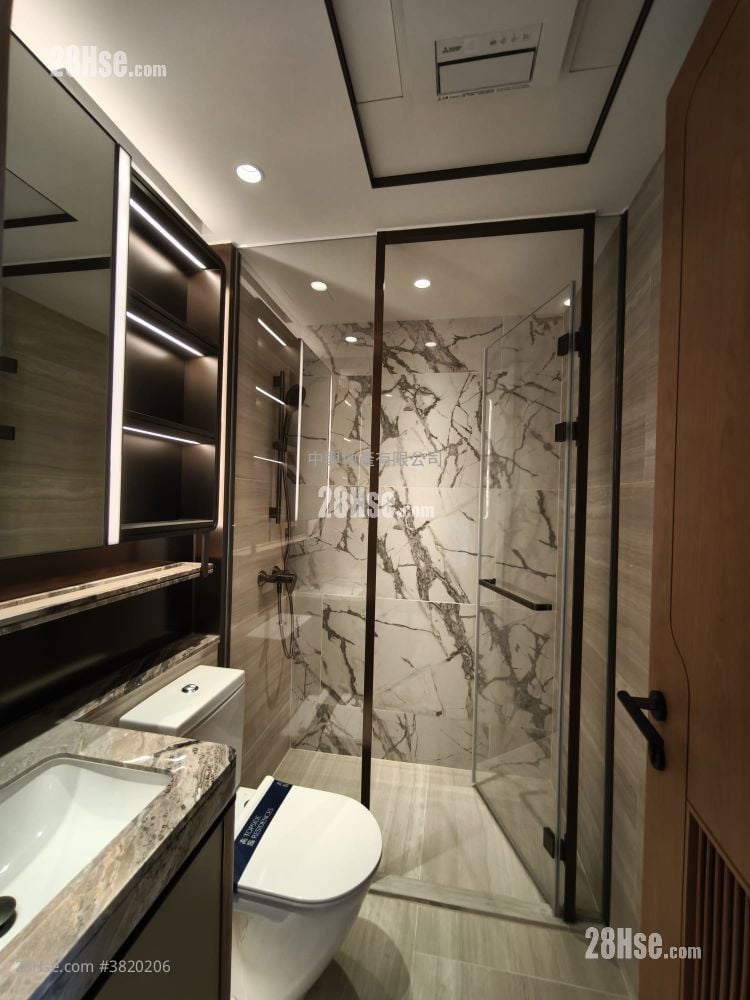 高临 租盘 1 房 , 1 浴室 272 平方尺