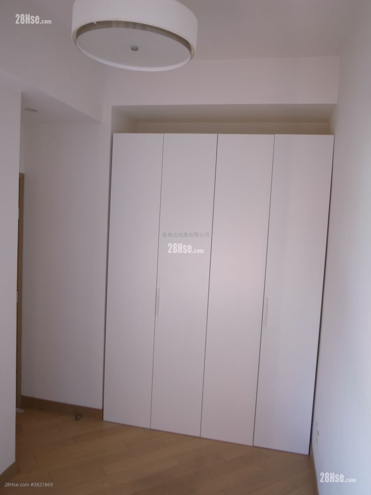 尚峦 租盘 2 房 , 1 浴室 549 平方尺