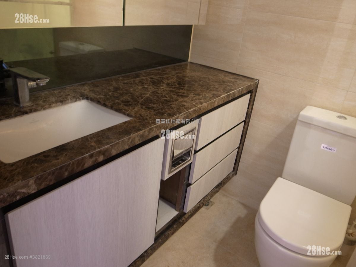 尚峦 租盘 2 房 , 1 浴室 549 平方尺