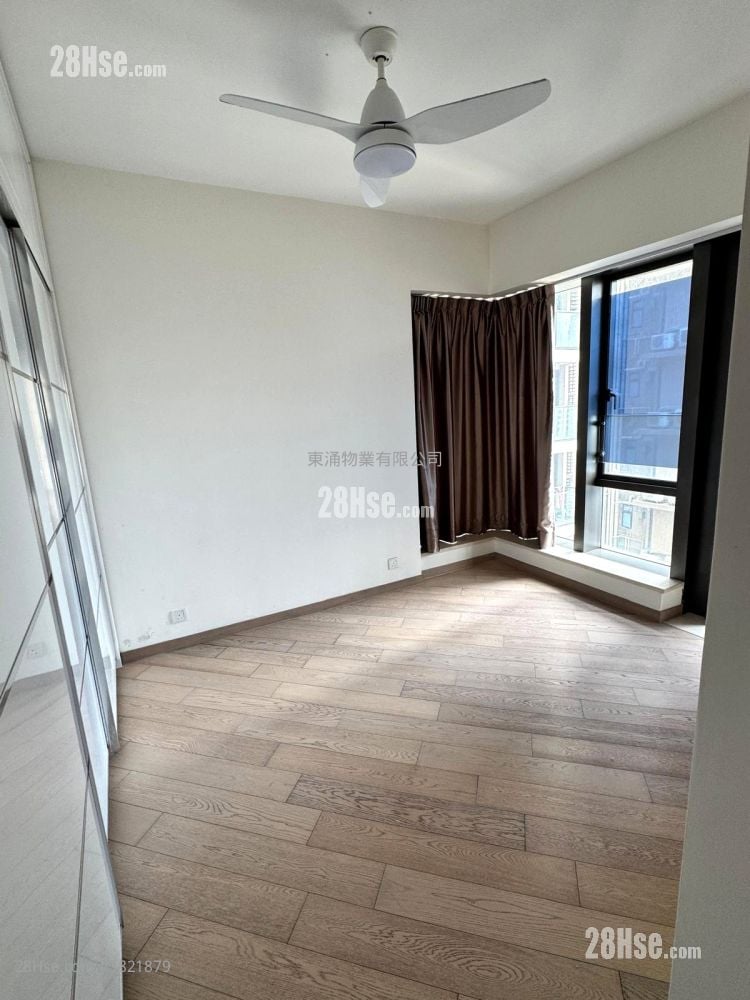 The Visionary Sell 3 Bedrooms , 3 Bathrooms 963 ft²