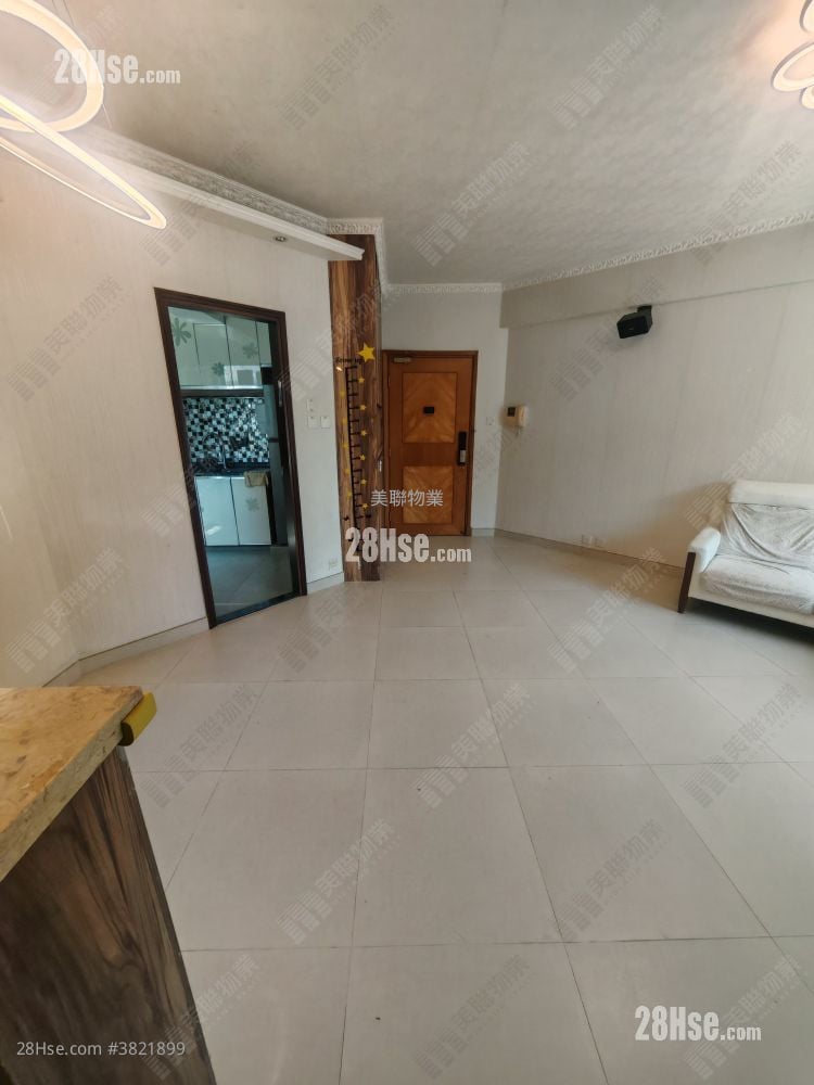 Grand Del Sol Sell 3 Bedrooms , 2 Bathrooms 739 ft²