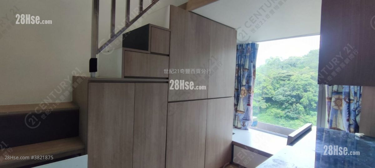 Park Mediterranean Sell 598 ft²