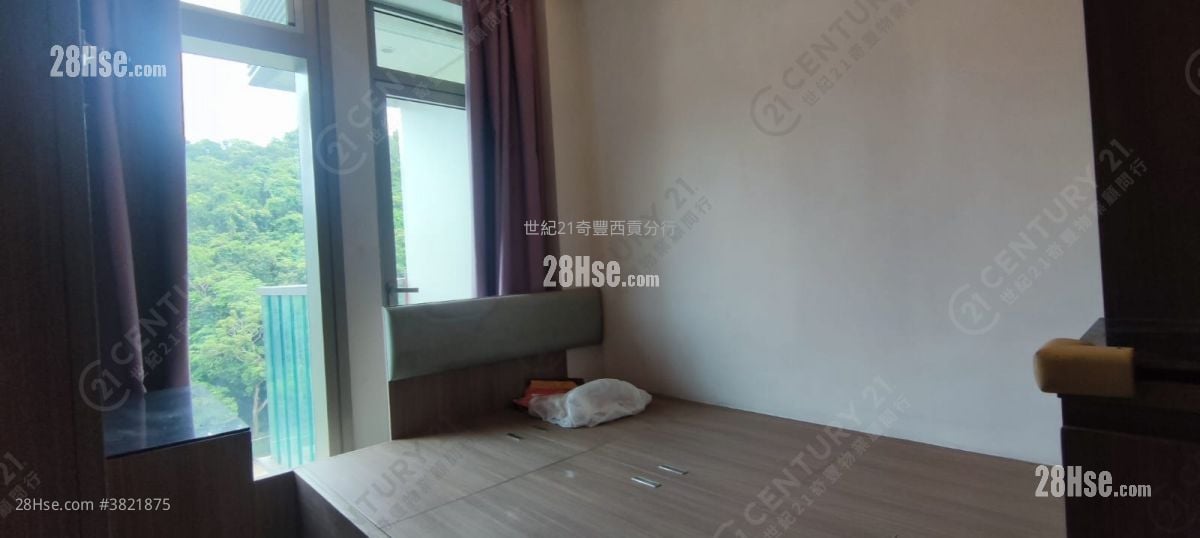 Park Mediterranean Sell 598 ft²