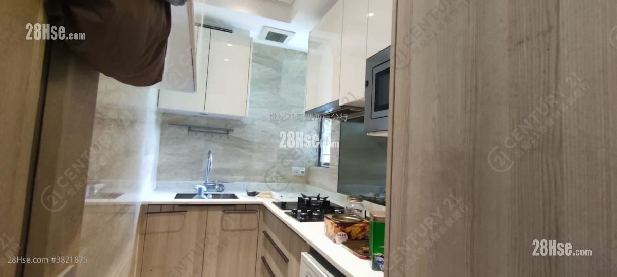 Park Mediterranean Sell 598 ft²