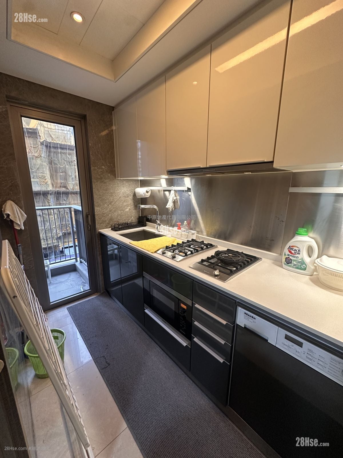 The Austin 租盘 2 房 , 1 浴室 520 平方尺