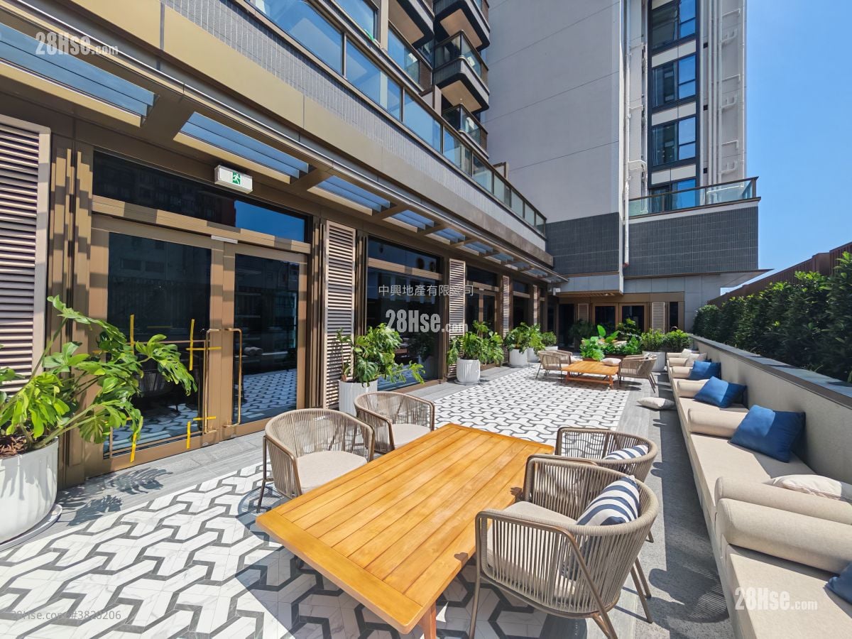 高临 租盘 1 房 , 1 浴室 272 平方尺