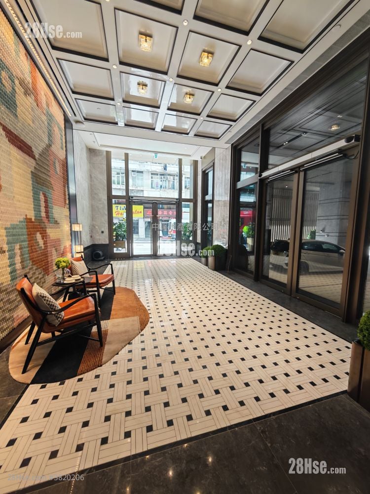 高临 租盘 1 房 , 1 浴室 272 平方尺