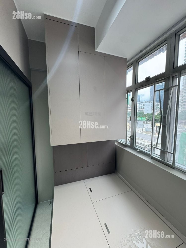 衍慶大廈 租盤 1 房 , 1 浴室 150 平方呎