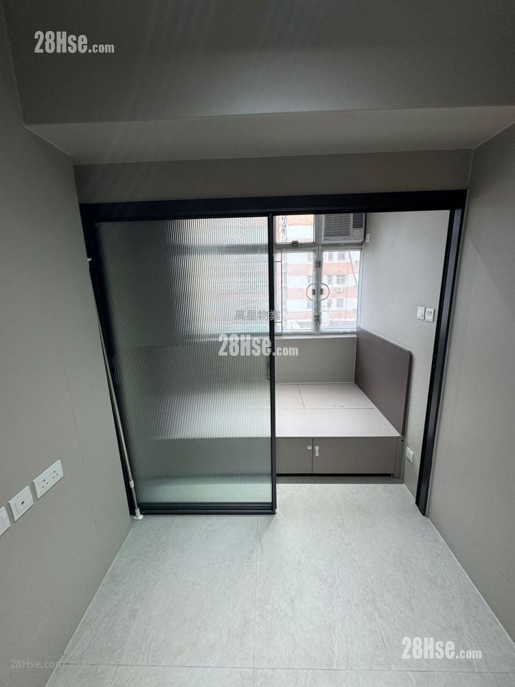 衍慶大廈 租盤 1 房 , 1 浴室 150 平方呎