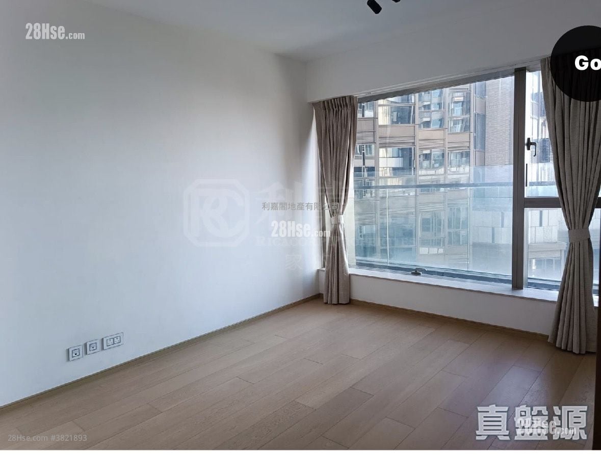 Harbour Glory Sell 3 Bedrooms , 2 Bathrooms 1,042 ft²