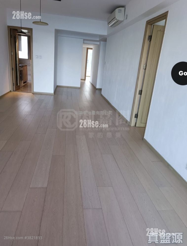 Harbour Glory Sell 3 Bedrooms , 2 Bathrooms 1,042 ft²