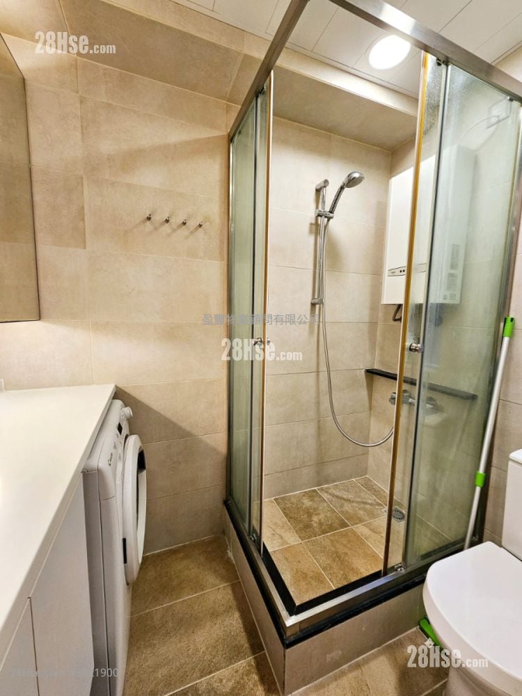 Dandenong Mansion Sell 1 Bedroom , 1 Bathroom 271 ft²