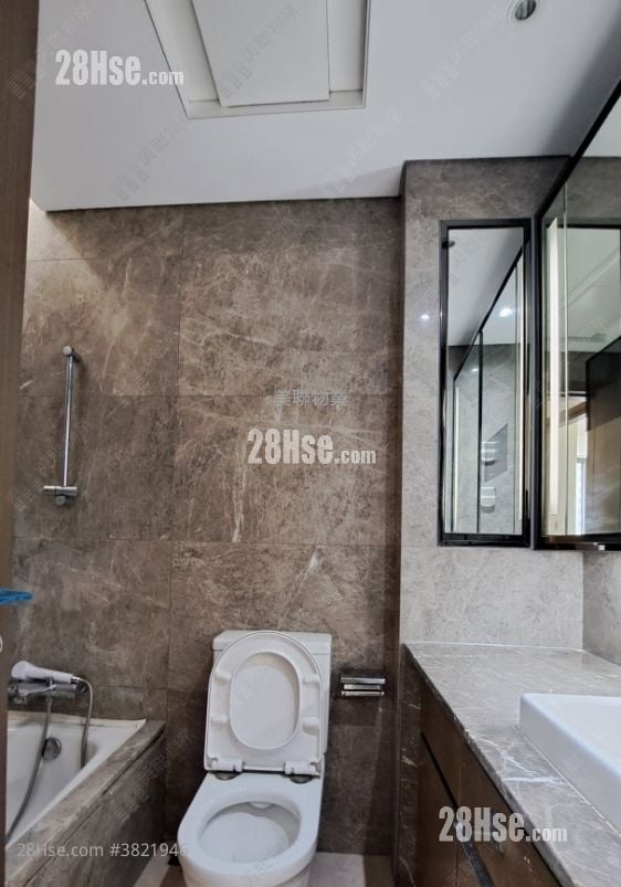 The Austin Sell 2 Bedrooms 529 ft²