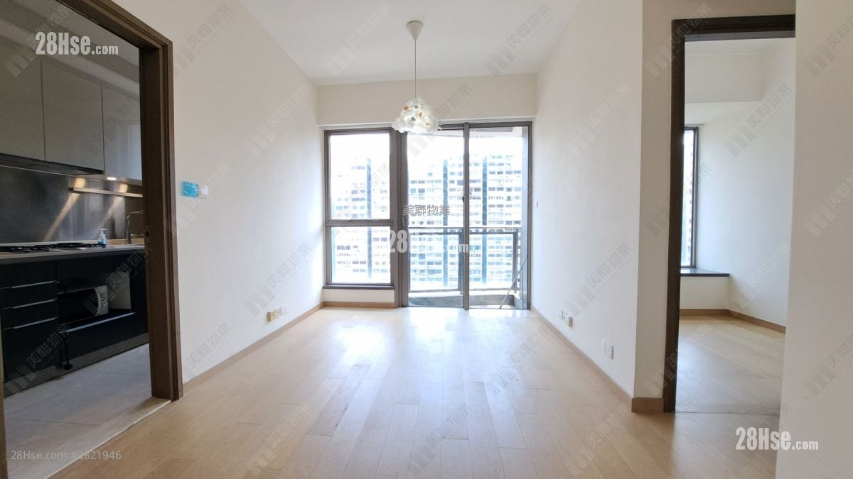 The Austin Sell 2 Bedrooms 529 ft²