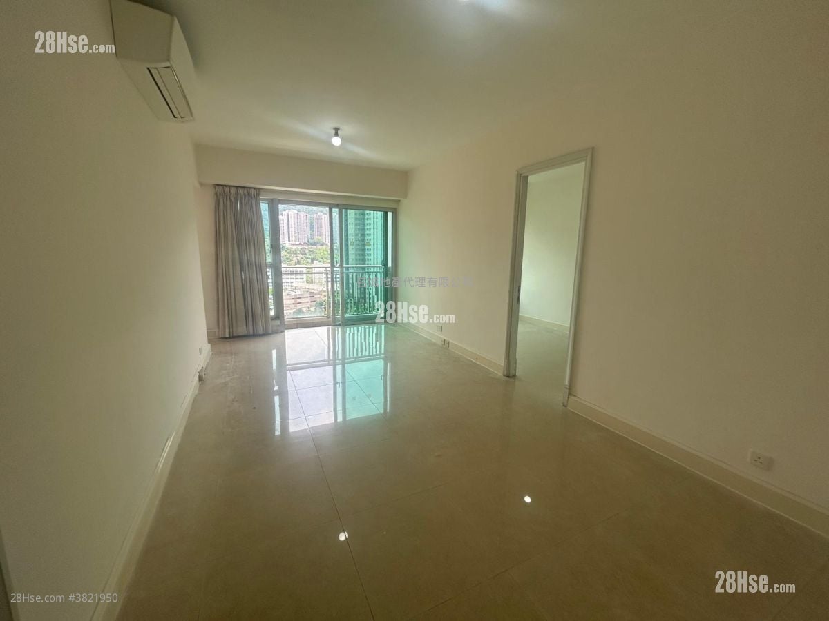 名城 售盘 3 房 , 2 浴室 742 平方尺