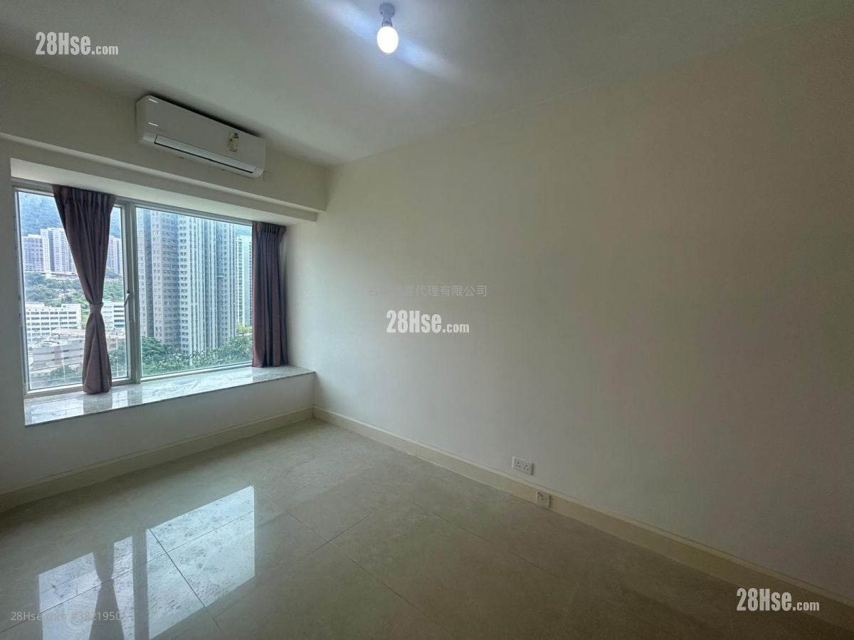 名城 售盘 3 房 , 2 浴室 742 平方尺