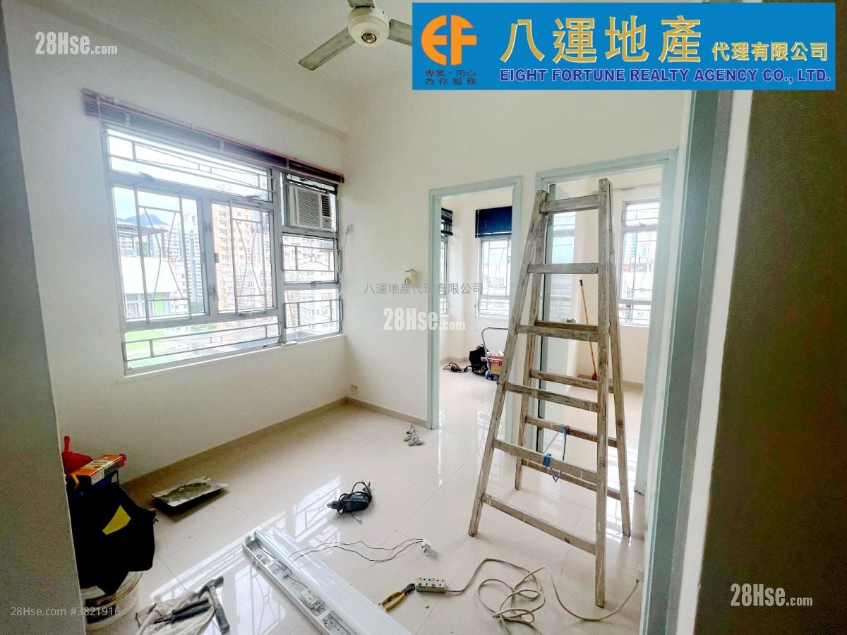 兴隆大厦 租盘 2 房 , 1 浴室 268 平方尺