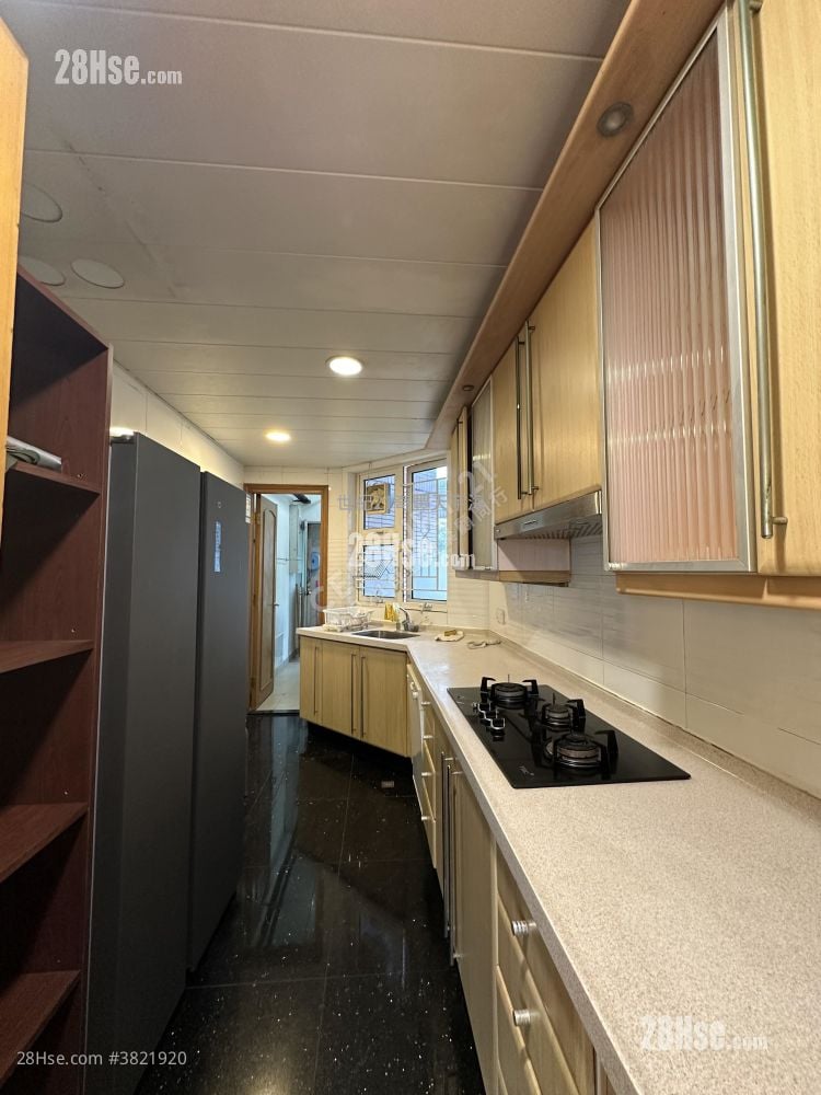 帝琴灣 售盤 4 房 , 2 浴室 1,327 平方呎