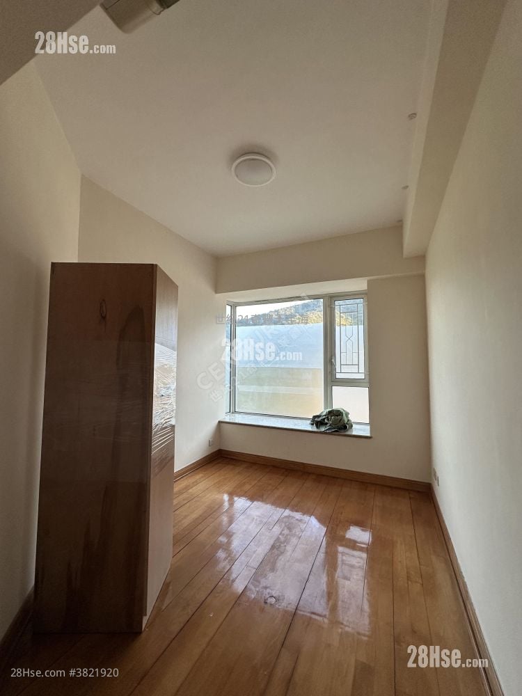 帝琴灣 售盤 4 房 , 2 浴室 1,327 平方呎