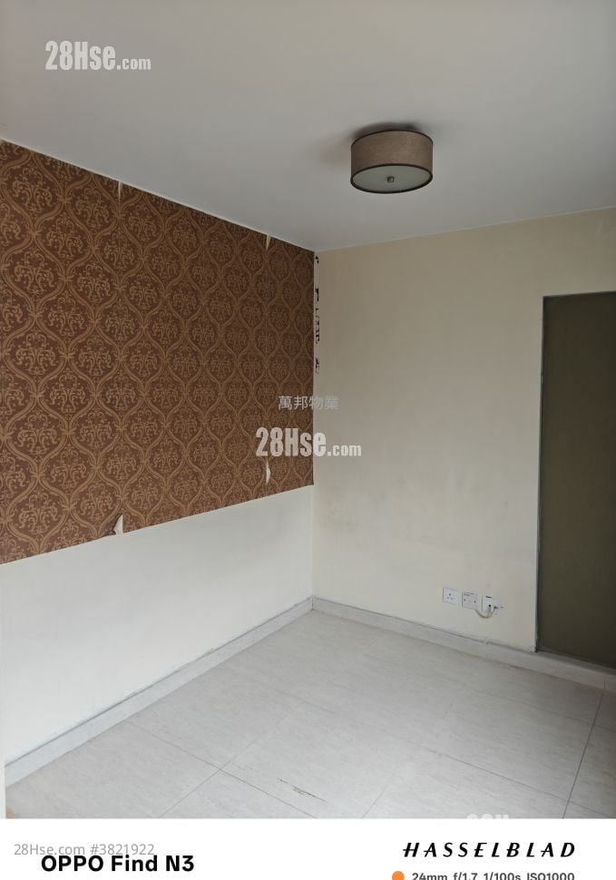 Selecta Garden Sell 3 Bedrooms , 1 Bathroom 680 ft²