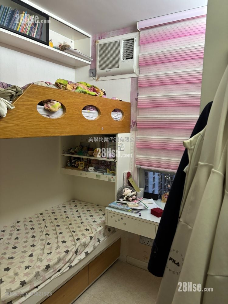 愉翠苑 售盘 3 房 , 2 浴室 663 平方尺