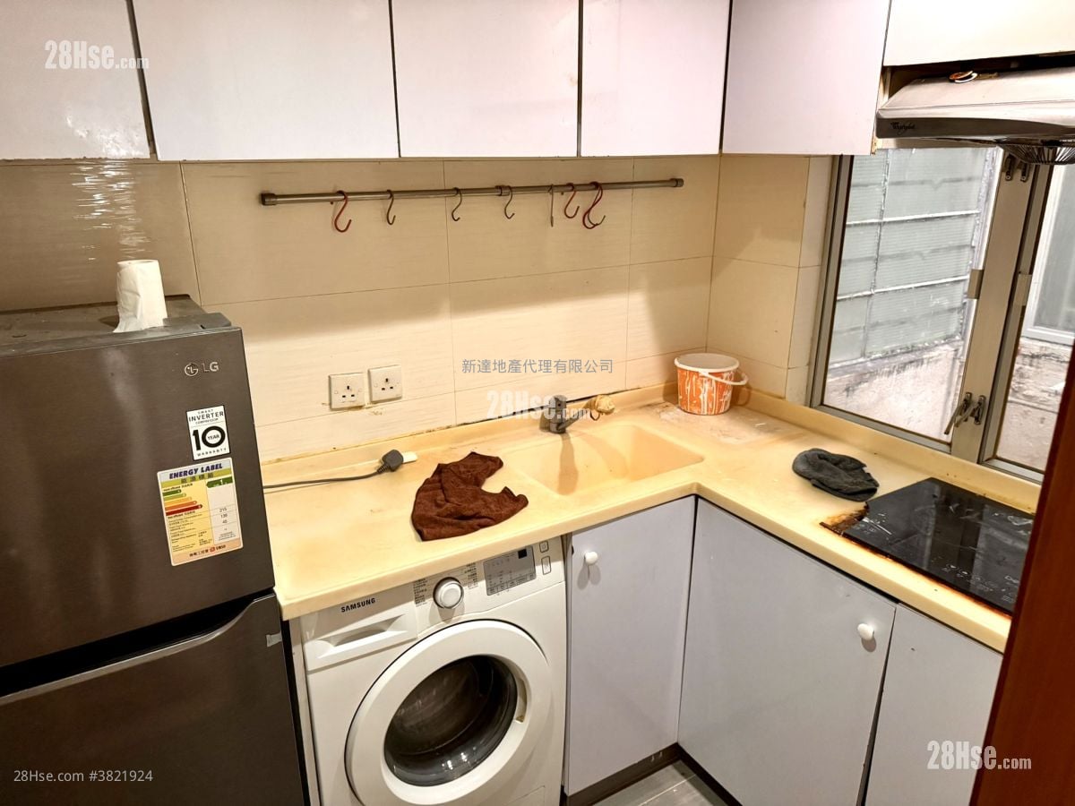 同福大楼 租盘 2 房 , 1 浴室 515 平方尺