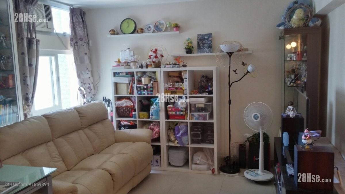 Hing Tin Estate Sell 2 Bedrooms , 1 Bathroom 443 ft²