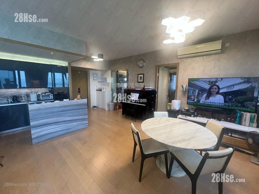 Double Cove Sell 4 Bedrooms , 3 Bathrooms 1,389 ft²