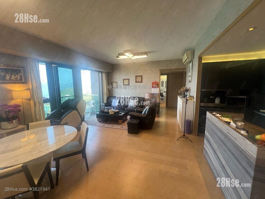 Double Cove Sell 4 Bedrooms , 3 Bathrooms 1,389 ft²