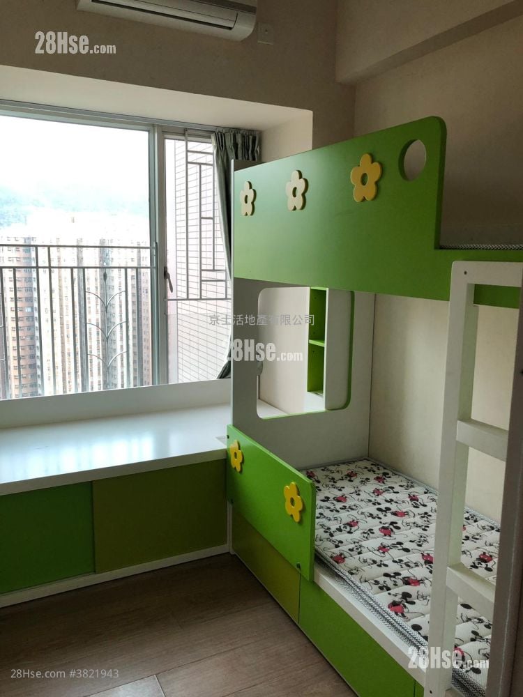 Festival City Sell 3 Bedrooms , 1 Bathroom 843 ft²