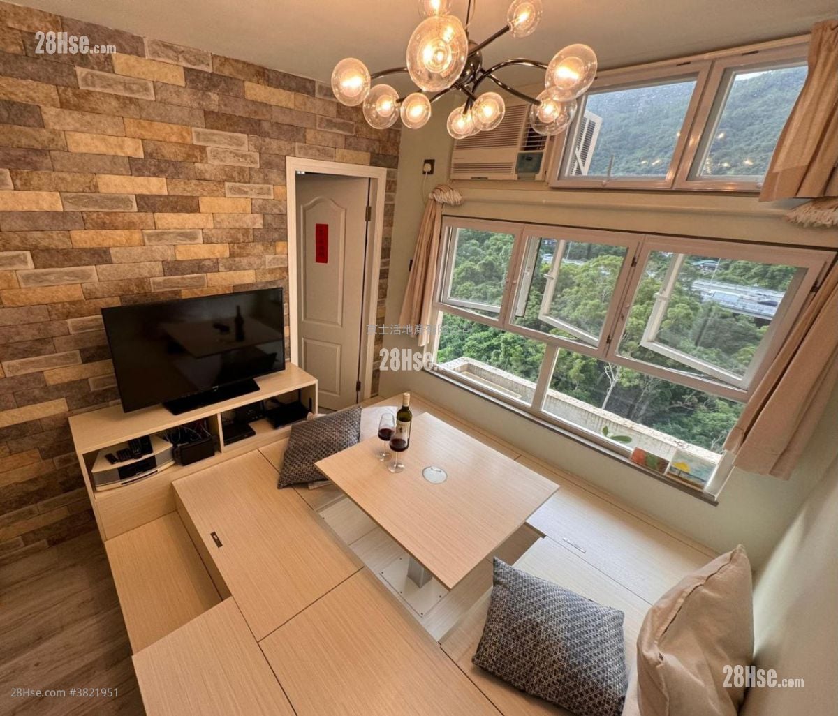 Mei Chung Court Sell 2 Bedrooms , 1 Bathroom 401 ft²