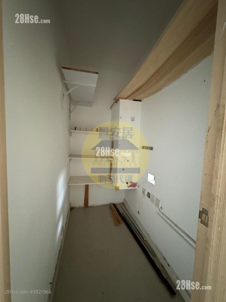 Pierhead Garden Sell 2 Bedrooms , 1 Bathroom 609 ft²