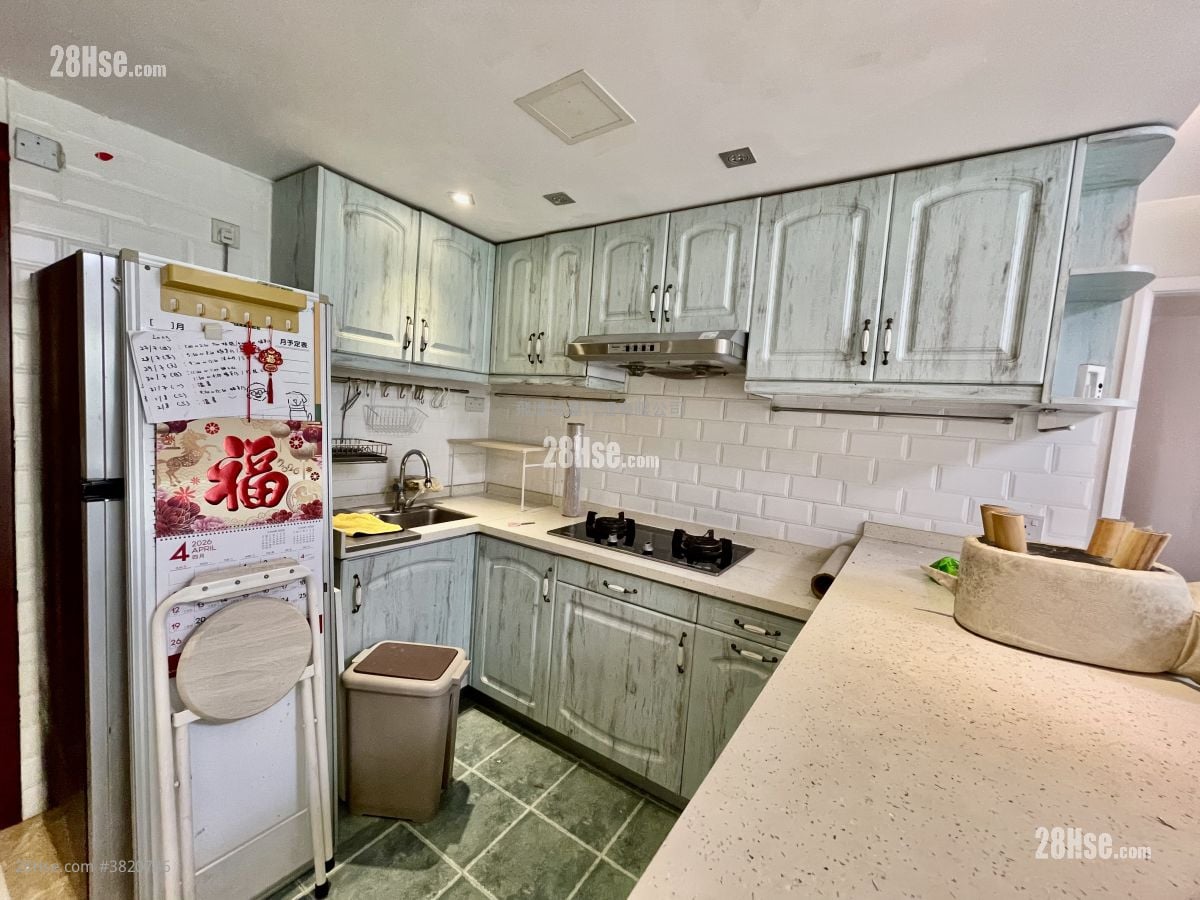 金翠苑 租盤 3 房 , 2 浴室 661 平方呎